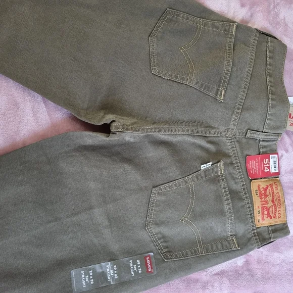 Levi's 514 straight leg pant olive green Size W29/L32 New With Tags - Picture 6 of 10